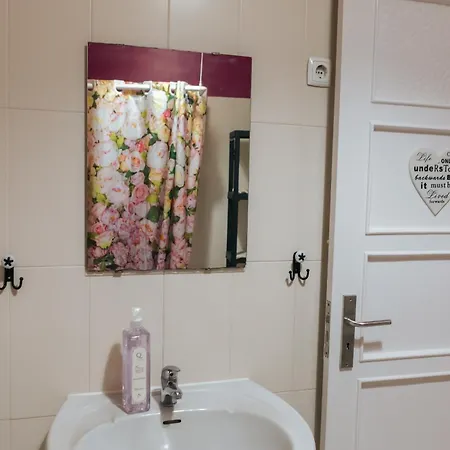 Gæstehus Daniela's Central 307 *