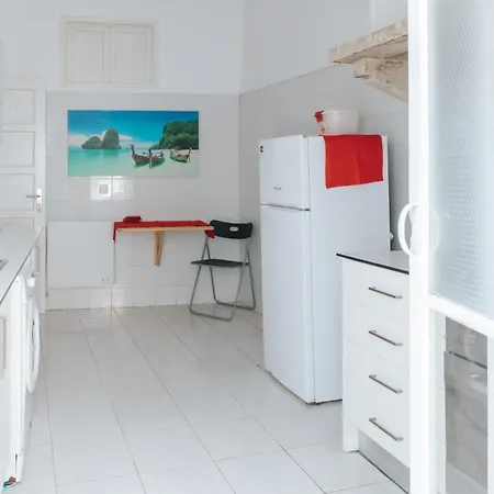 Daniela's Central 307 *