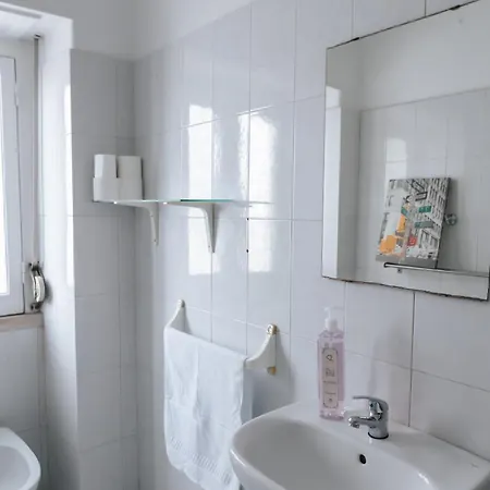 Daniela's Central 307 Guest house *