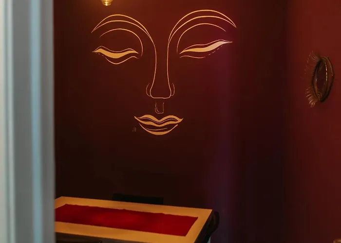 Daniela's Central 307