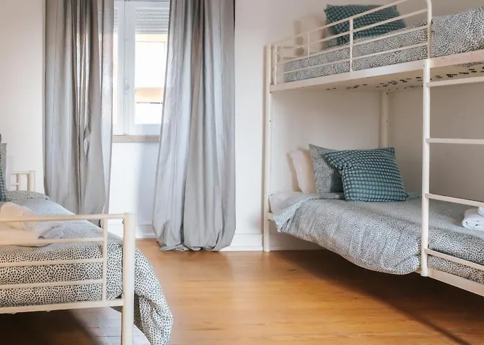 Daniela's Central 307 *