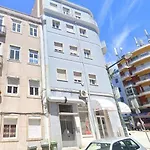 Daniela's Central 307 بيت ضيافة Lisboa